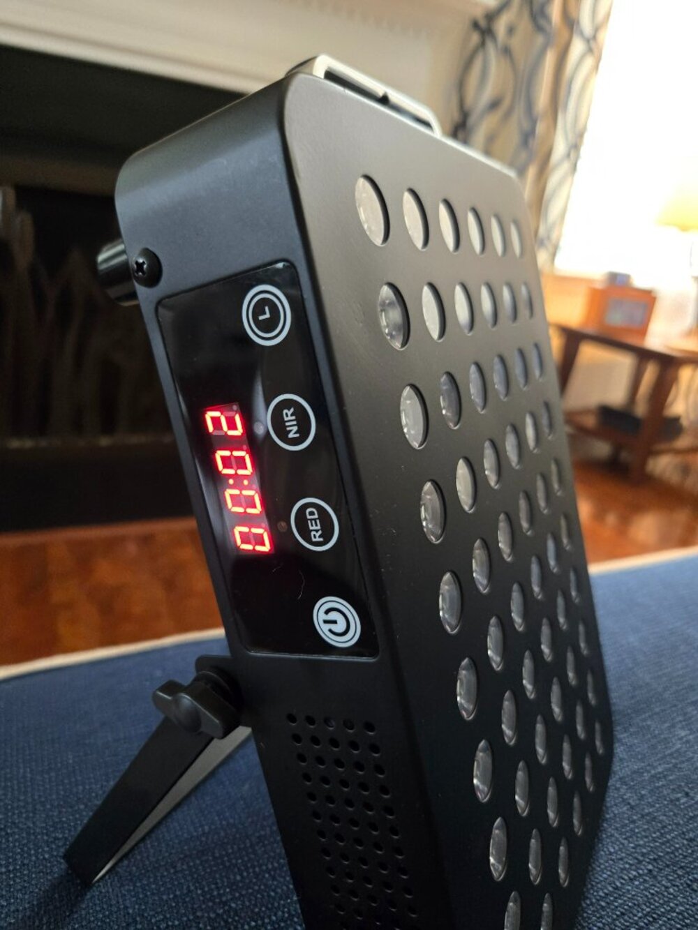 BestQool Red Light Therapy Panel - Picture 2 of 14